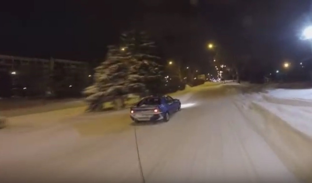 Ulično skijanje u Boru! (VIDEO)