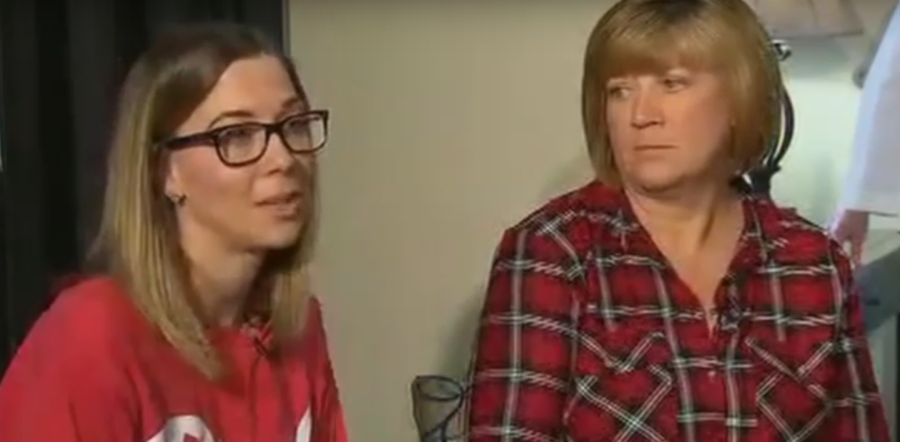 Amerikanka rodila sebi unuku! (VIDEO)