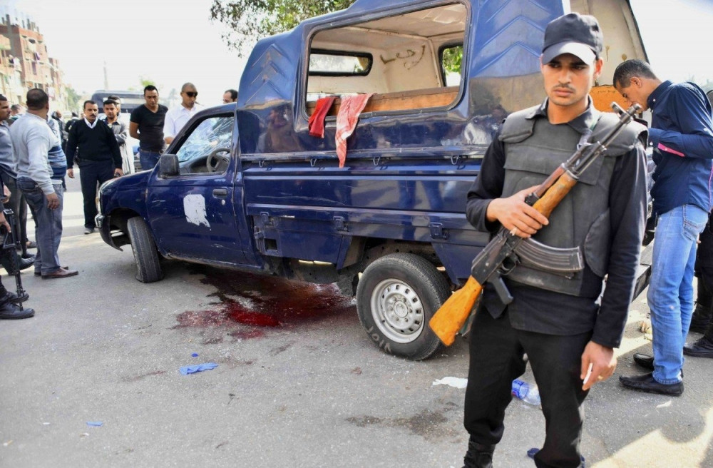 Naoružani muškarac ubio dva policajca u Egiptu