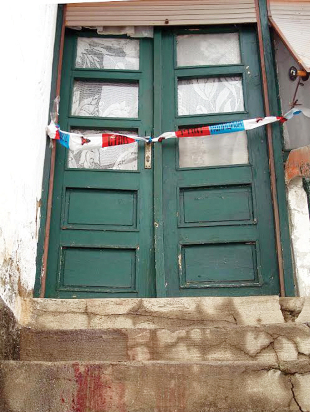 Stanko nožem ISKASAPIO sina, Damir umro u bolnici, deda završio u ludnici!