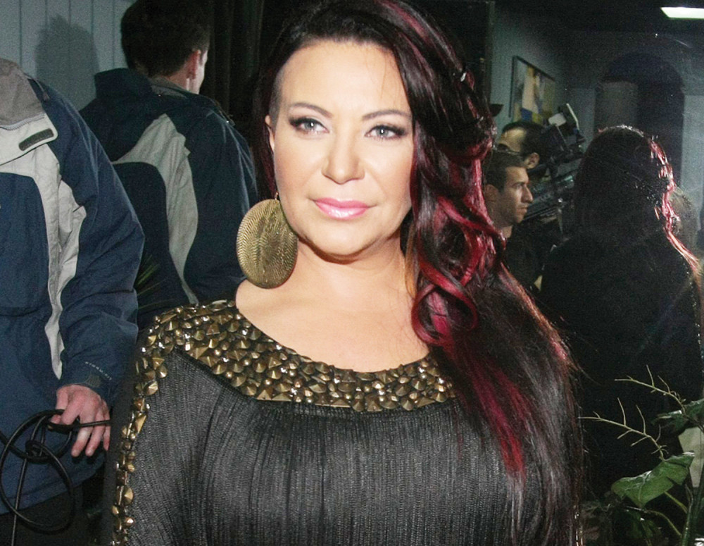 Nećete verovati s kim Stoja snima duet!