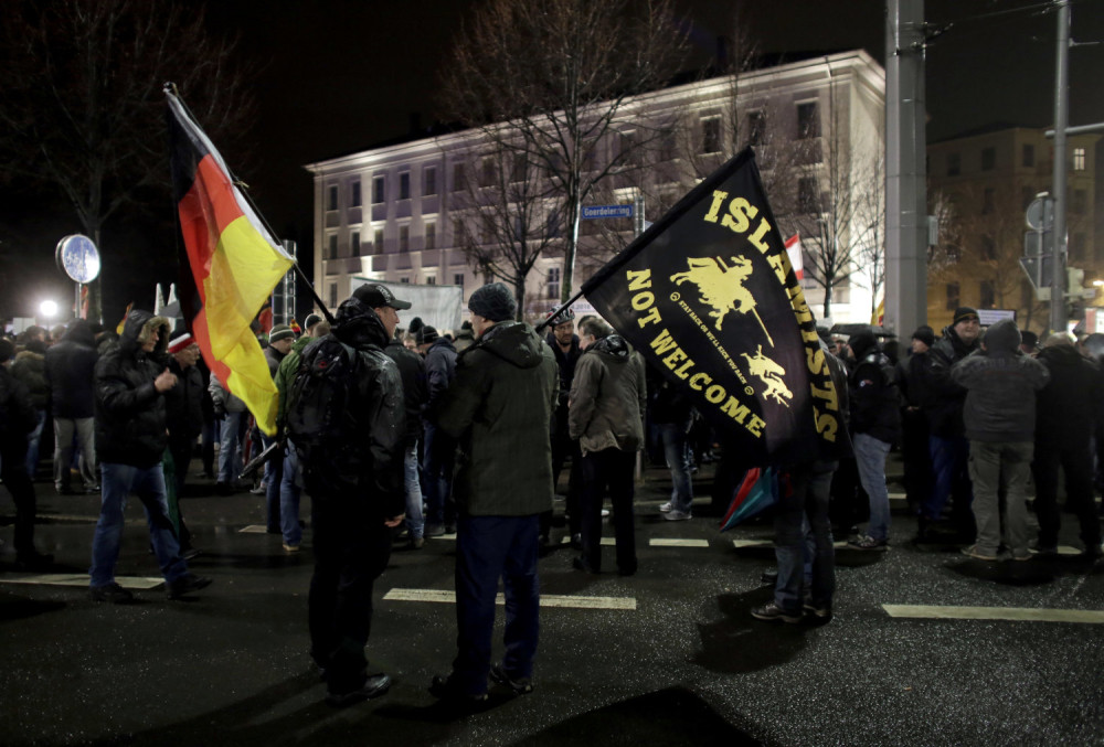 Desničari napali decu iz Sirije