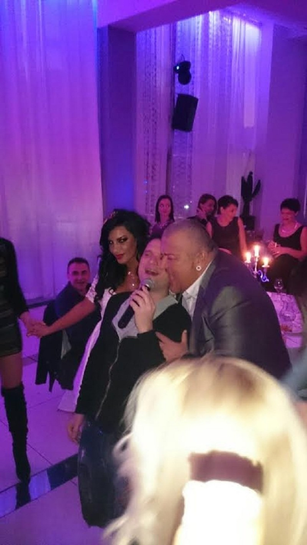 Oženio se Maca! (FOTO)