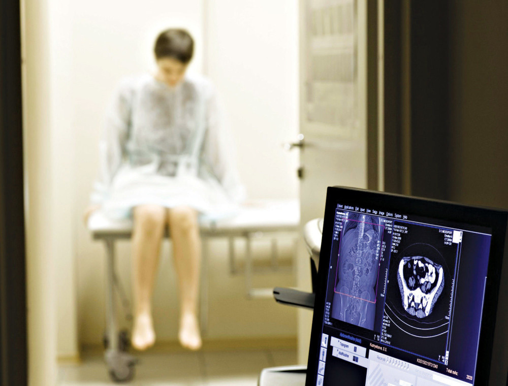 Ubila bebu, pa je bacila da je raskomadaju psi!