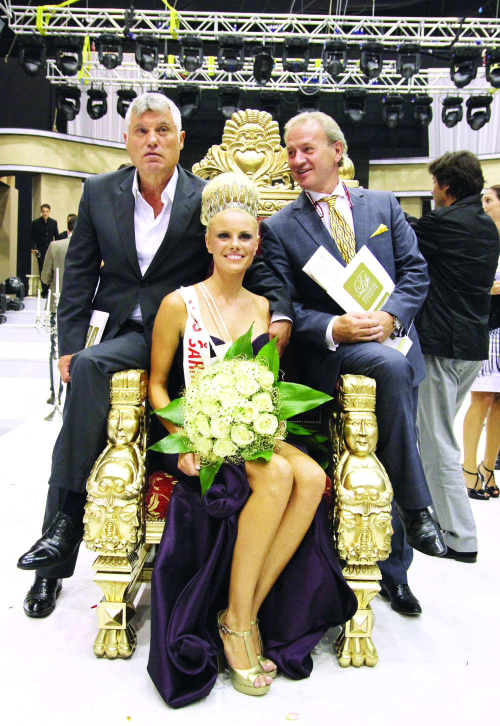 Misice guraju Lazanskog!