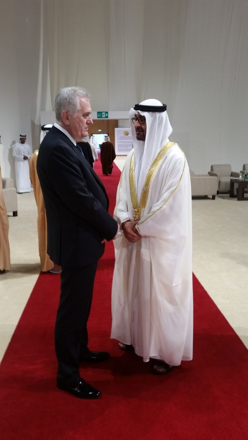 Nikolić pozvao UAE da ulažu u srpsku industriju