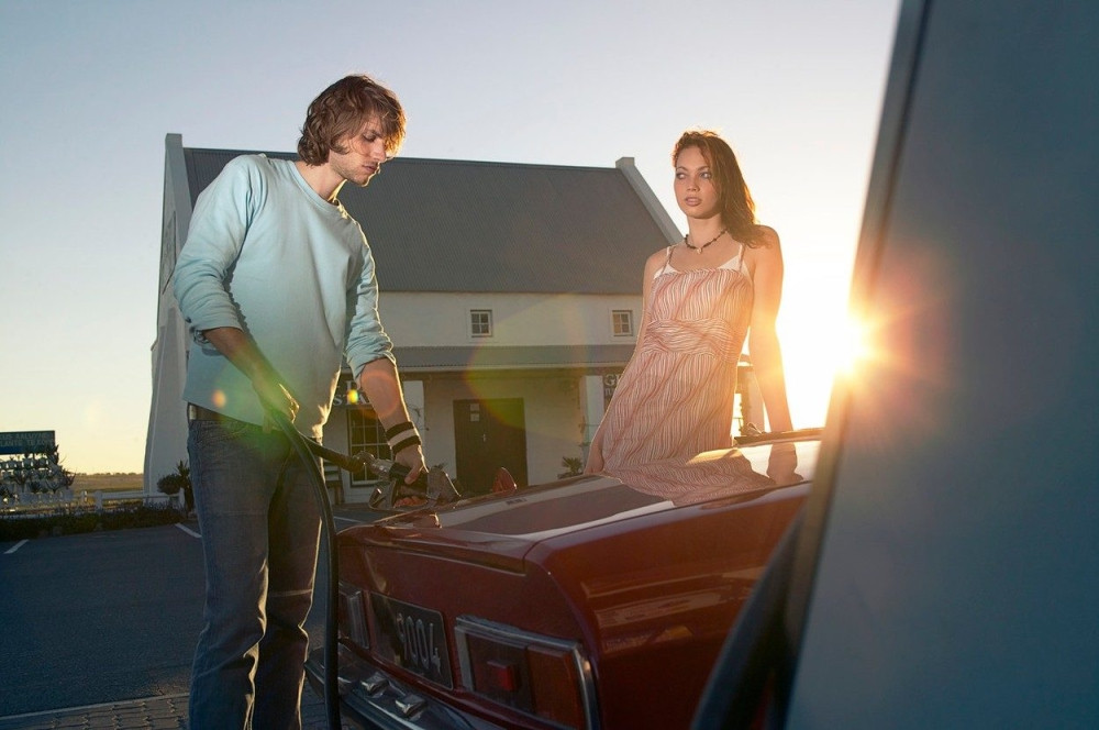 Zaboravio ženu na pumpi a nije ni primetio!