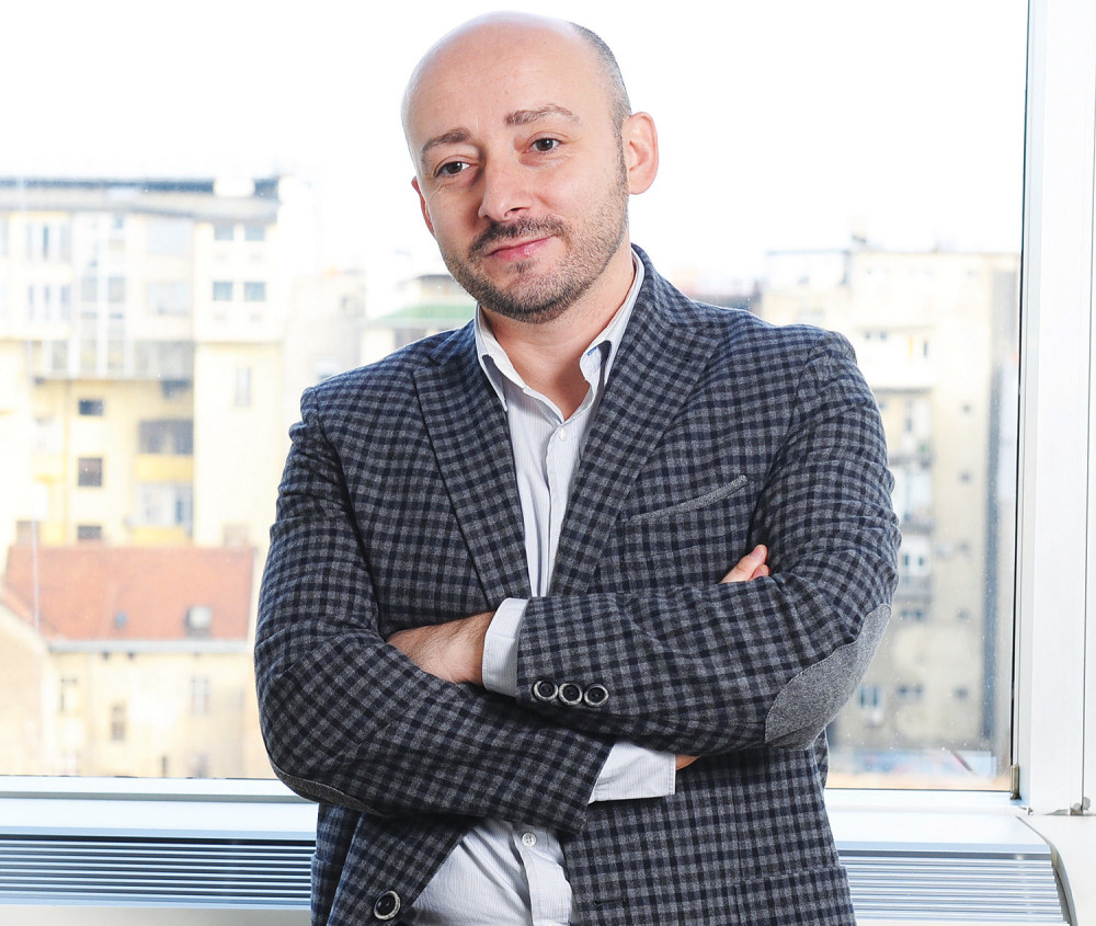 Bez povećanja plata i penzija još godinu dana!