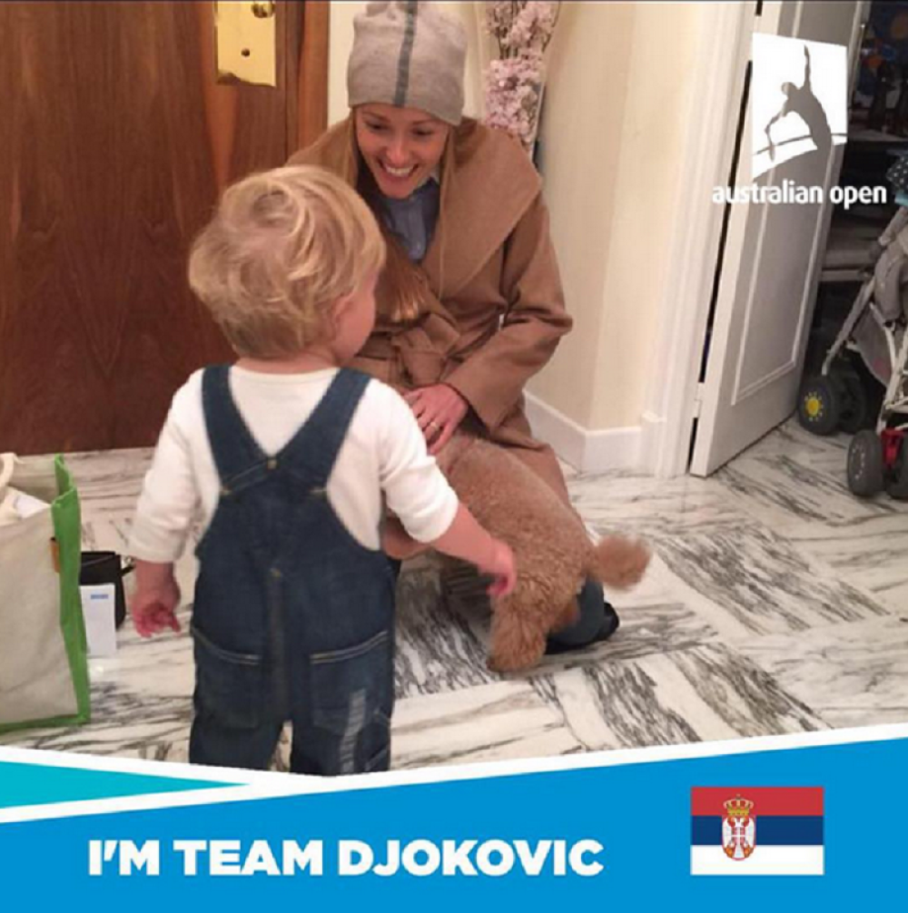 Ovako Noletov sin dočekuje mamu (FOTO)