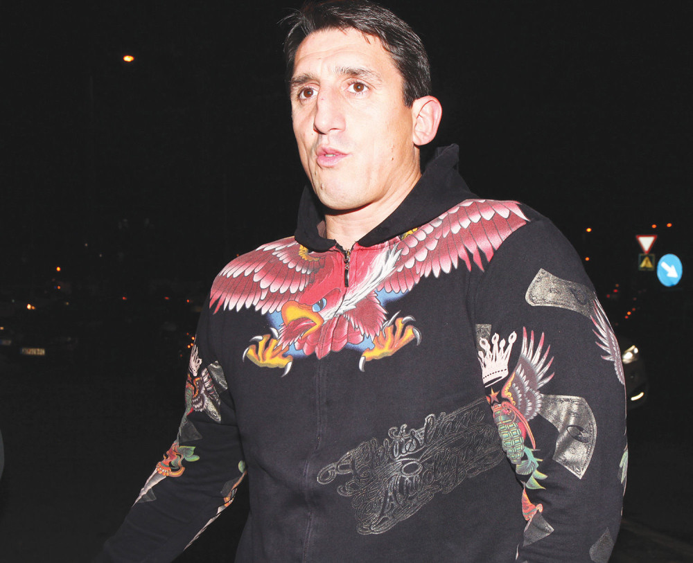 Isplivala fotka na kojoj se Kristijan Golubović ljubi u usta sa poznatim pevačem!