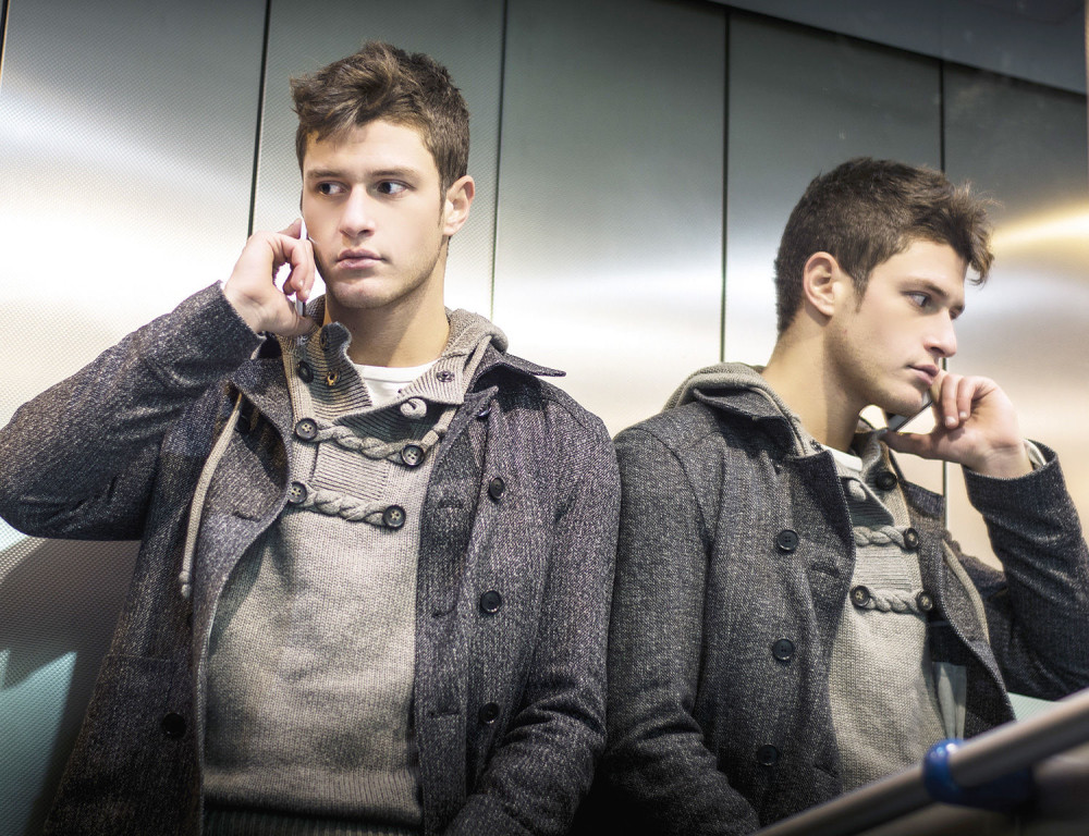 Ne telefonirajte u liftu i podrumu!