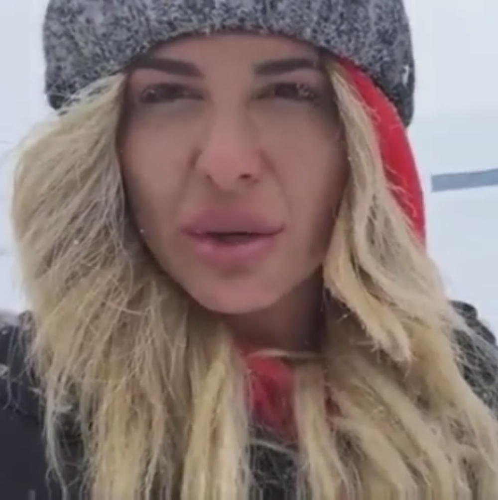 Blogerki se zaledili silikoni u usnama! (VIDEO)