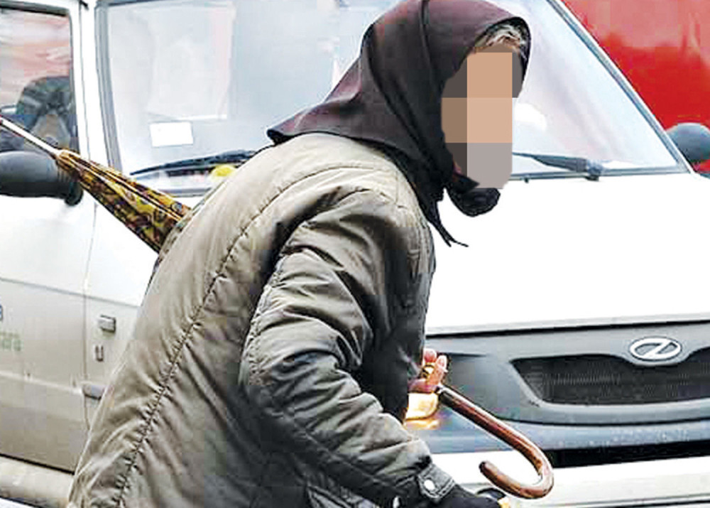 I Australijanci se interesuju za bakine milione!