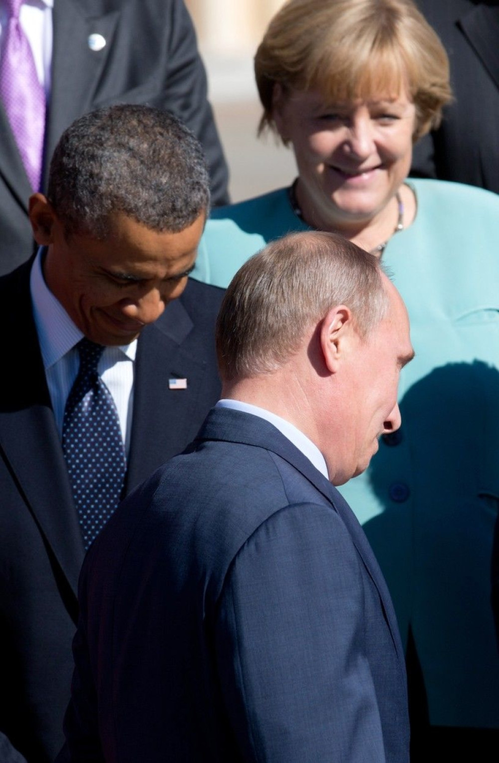 Moskva ruši Angelu?