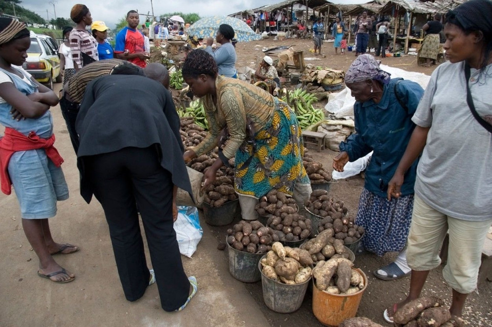 Samoubilački napad na pijaci!