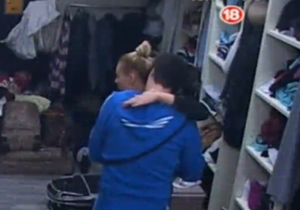 Dalibor ljubio Avu (VIDEO)