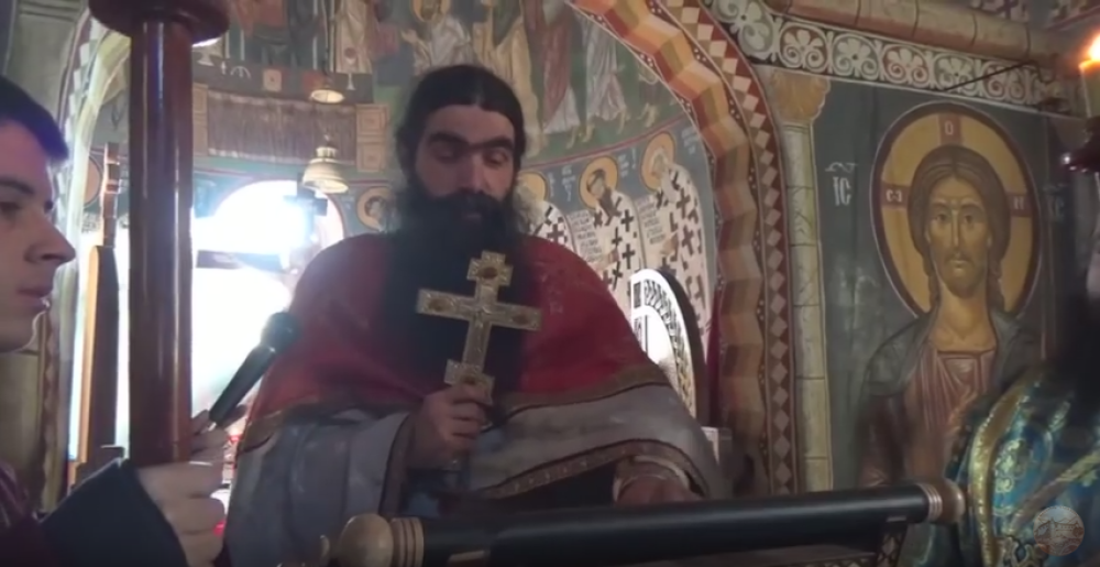 Svi pravoslavni sveštenici nose bradu, sada otkriveno i zašto