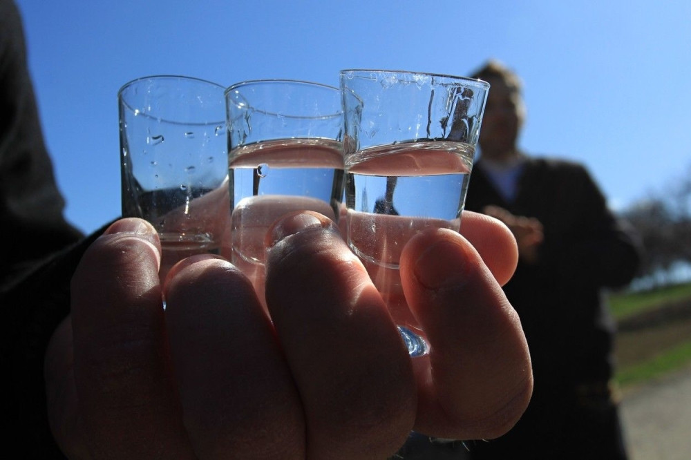 Pokušali su da ukradu kazan za pečenje rakije, ali na ovo nisu računali