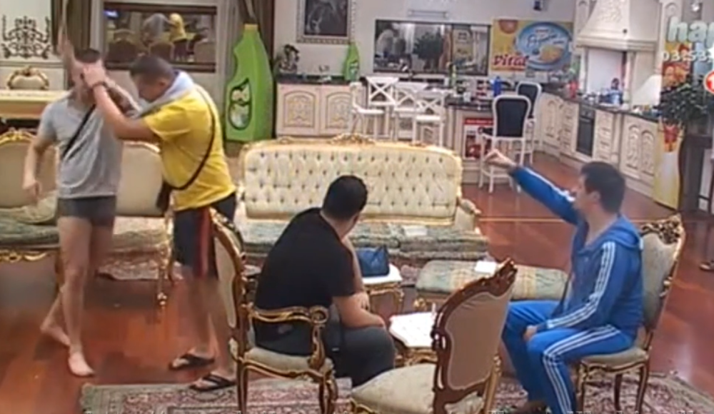 Dalibor 'puca', napao i Brendona! (VIDEO)