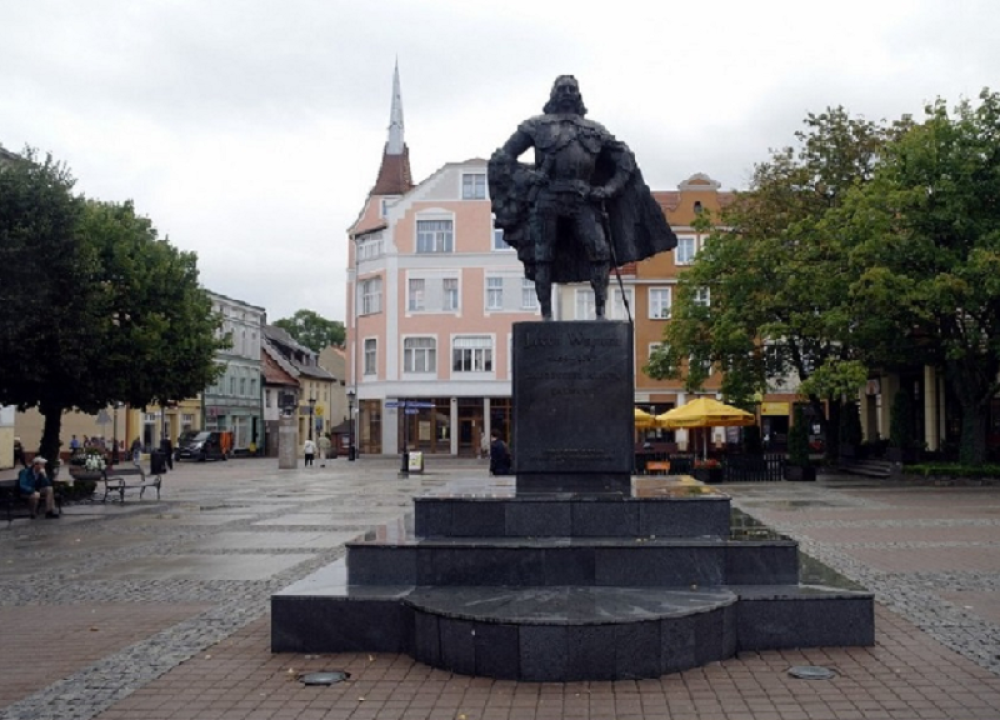 Sneg otkrio Darta Vejdera! (FOTO)