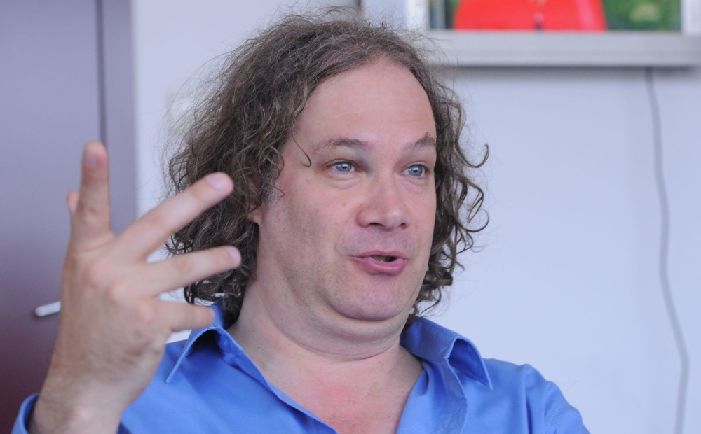 Anđusu produžen pritvor