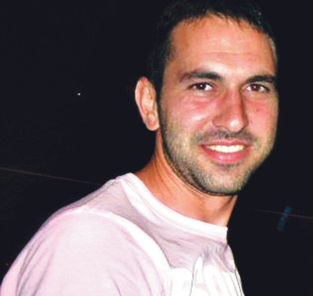 Ubica plakao kada je video slike žrtve