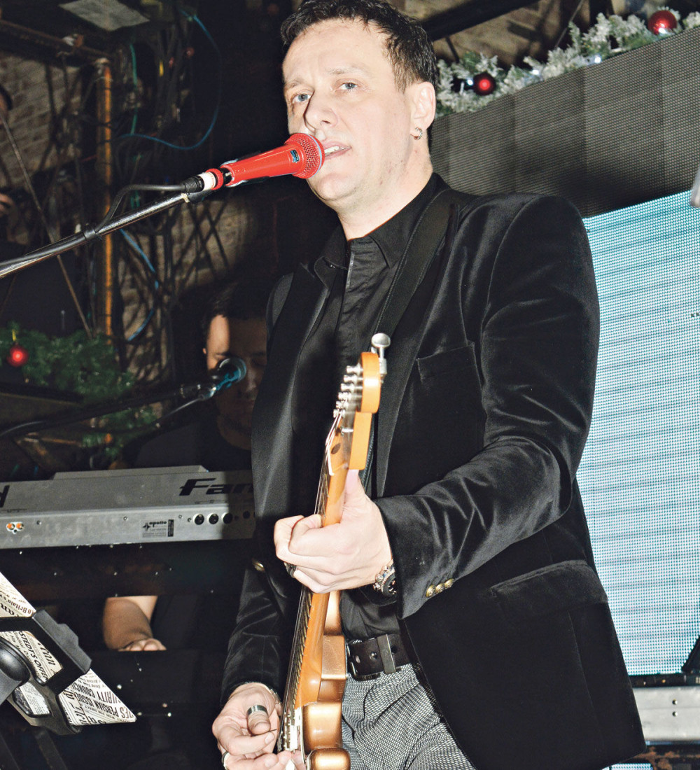 Dženan napio kolege