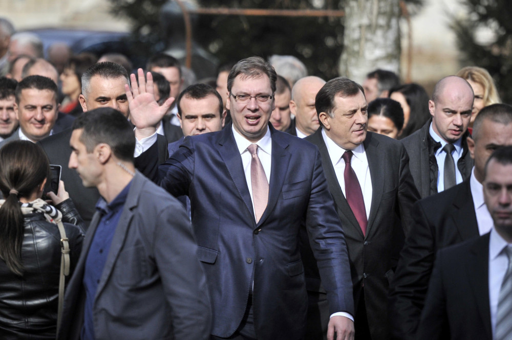 Vučić i Dodik otvorili školu "Srbija" (FOTO)