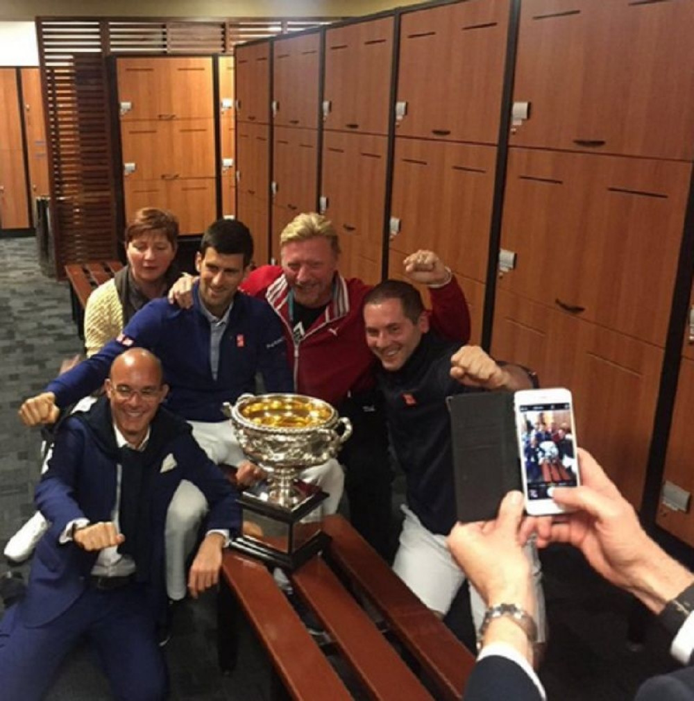 Šampionska fotka Novaka i Bekera (FOTO)