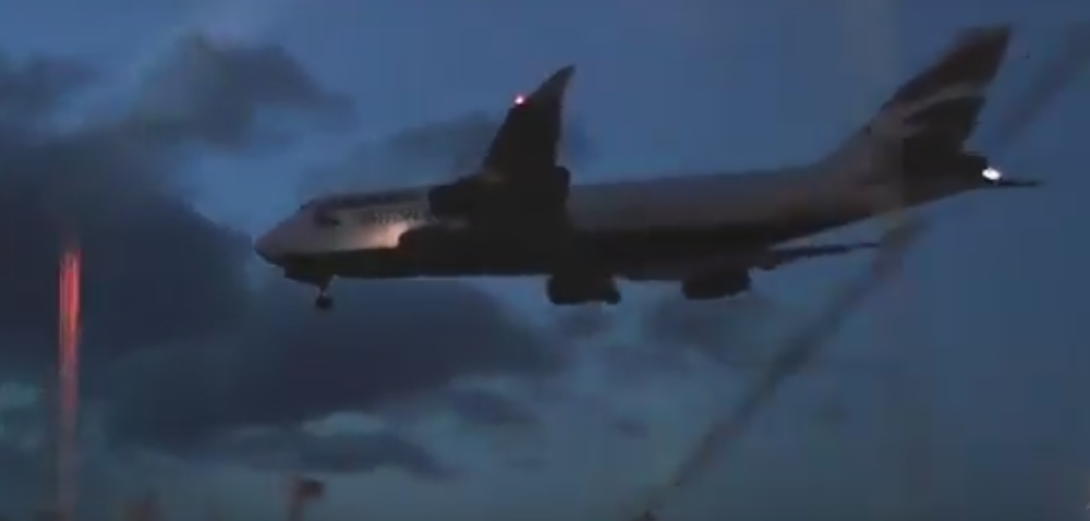 Pao vojni avion, poginulo 22 ljudi