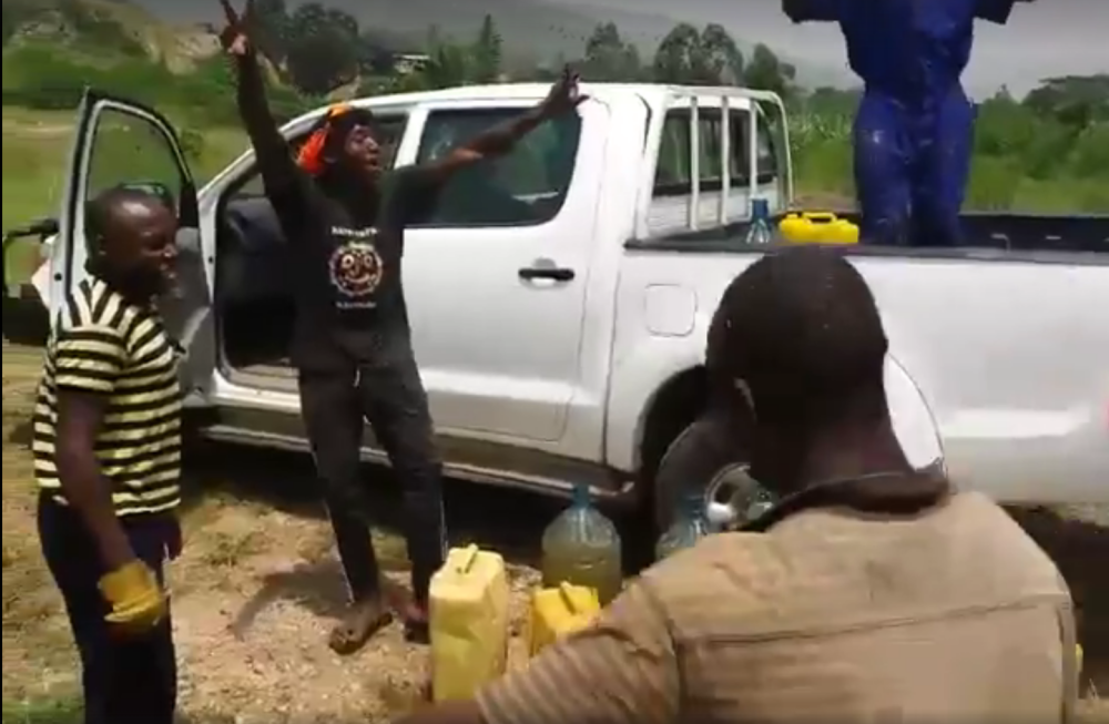 HIT~Afrikanci otkidaju na "Miligram"! (VIDEO)