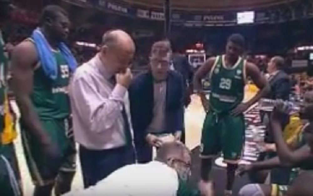 Ovako su Dule i košarkaši Limoža gledali Srbiju i SAD (FOTO)