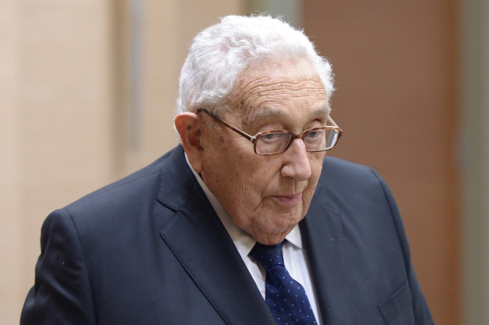 Kisindžer uznemirio celu planetu!