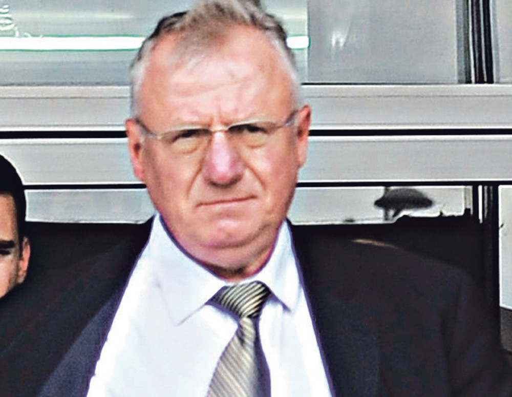 Šešelj za zabranu prodaje zemlje strancima