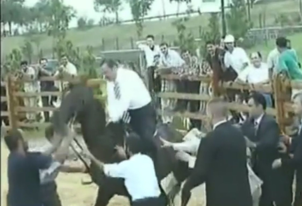 Erdogan pokušao da imitira Putina (VIDEO)