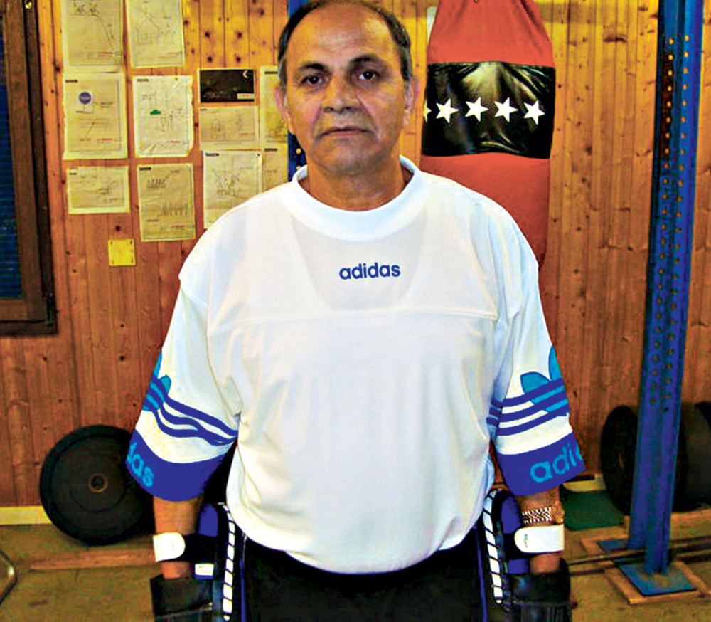 Bokserskog vicešampiona opljačkali, pa ga zapalili!