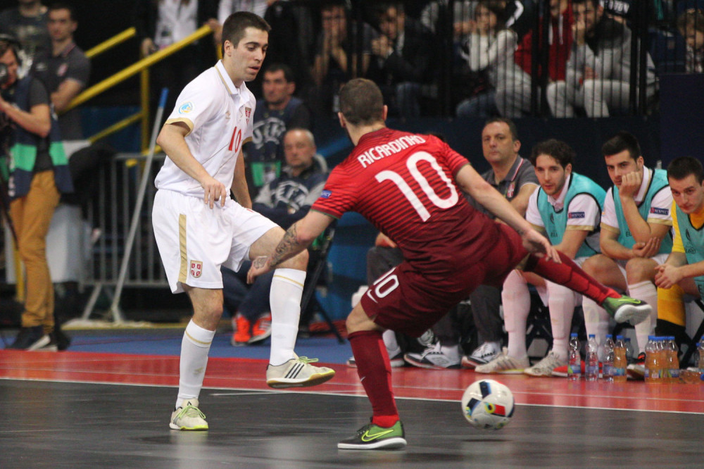 Rikardinjo postigao fantastičan gol grudima! (VIDEO)