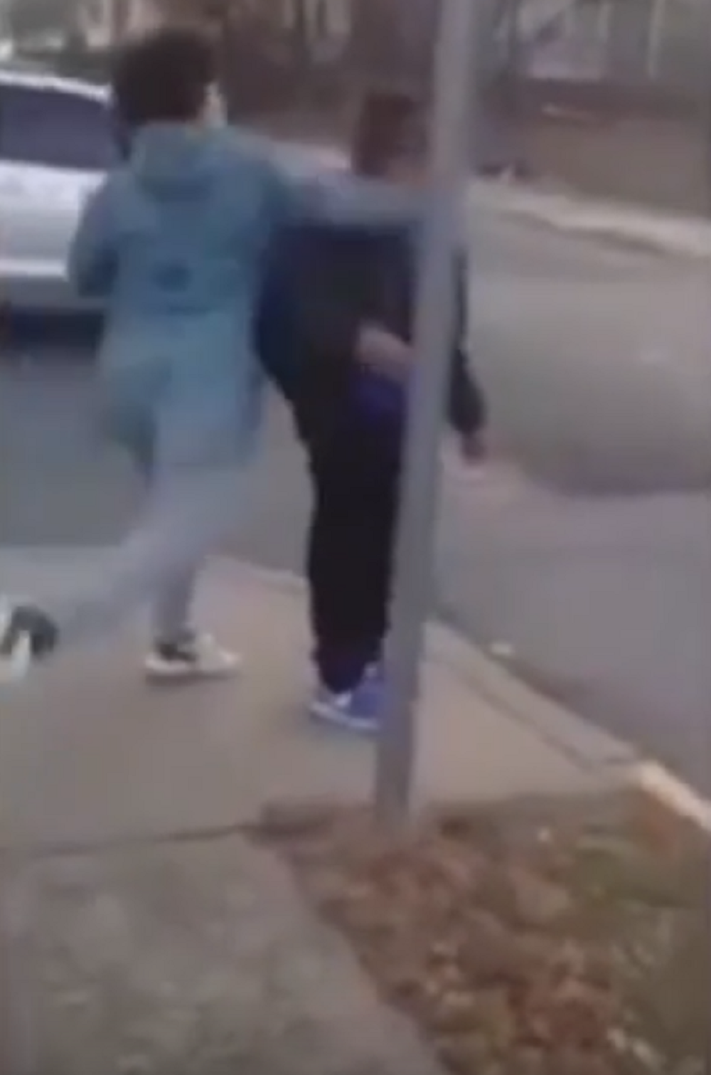 Tinejdžeri u SAD imaju novu bolesnu igru! (VIDEO)