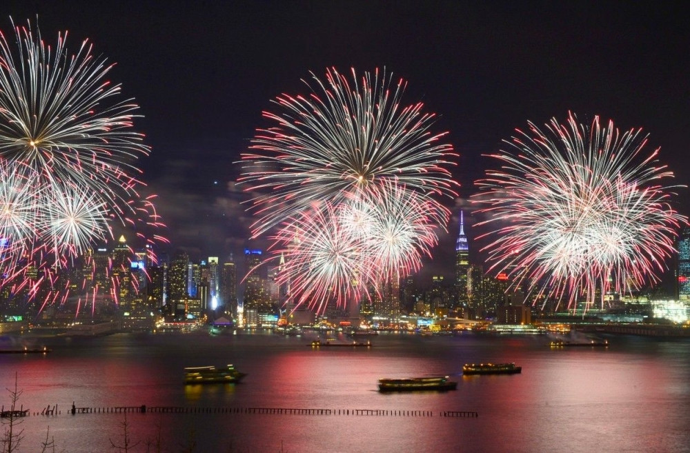 Ne stiže svuda u isto vreme: Znate li ko će PRVI, a ko POSLEDNJI dočekati Novu godinu?