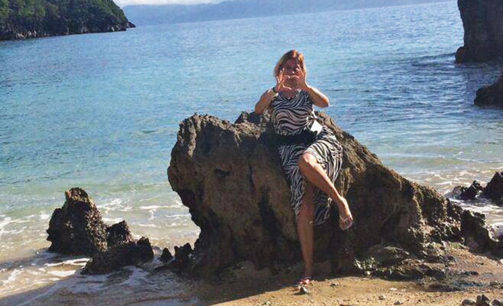 Jelena se leči kokosom i travama na Filipinima!