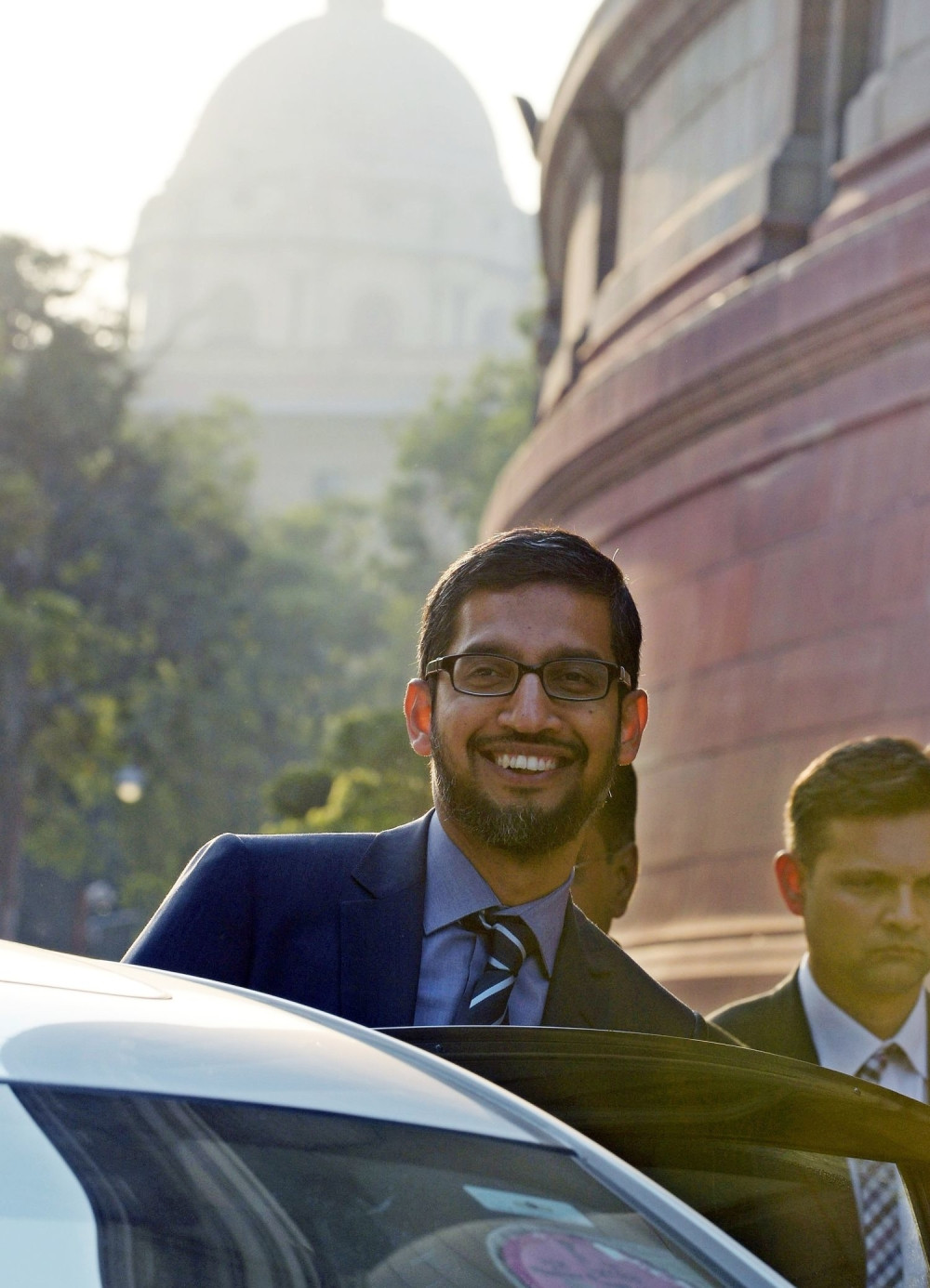 Šef "Gugla" najplaćeniji direktor u SAD