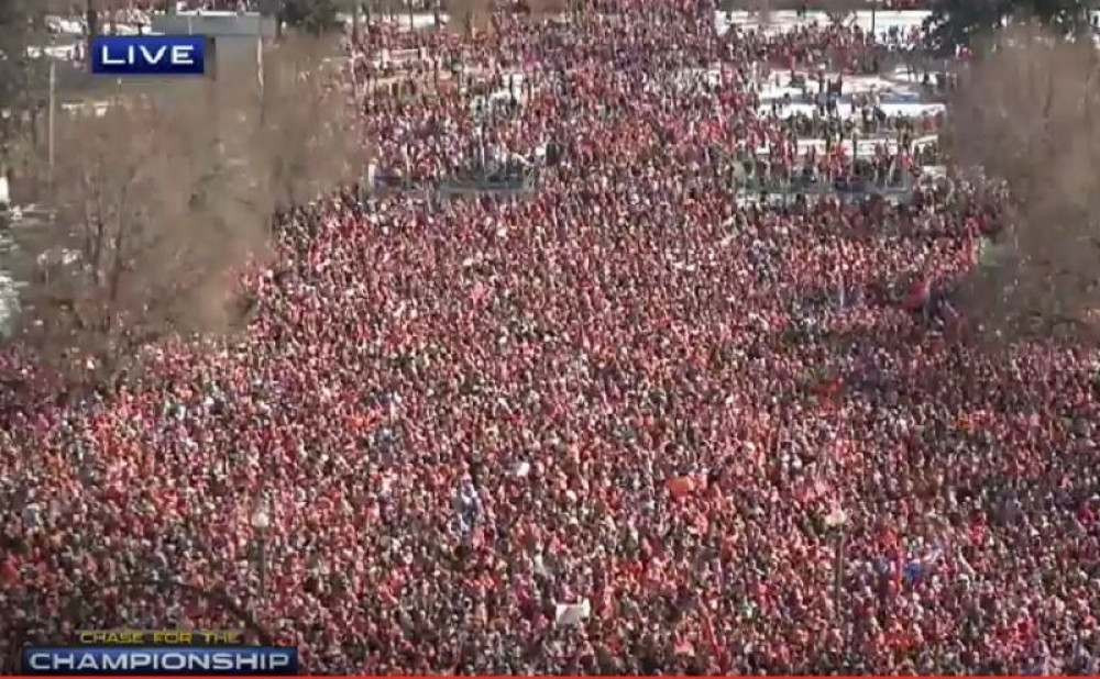 Denver ima 660.000 ljudi, milion dočekalo Bronkose! (VIDEO)
