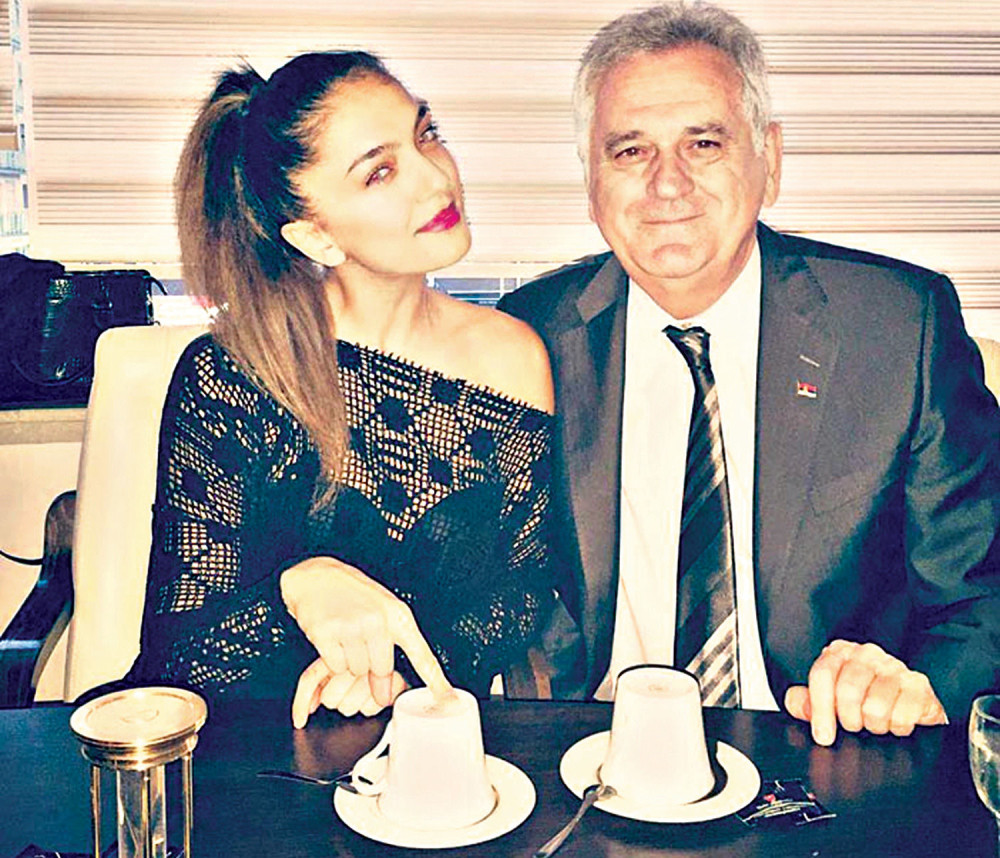 Tomi presela turska kafa!