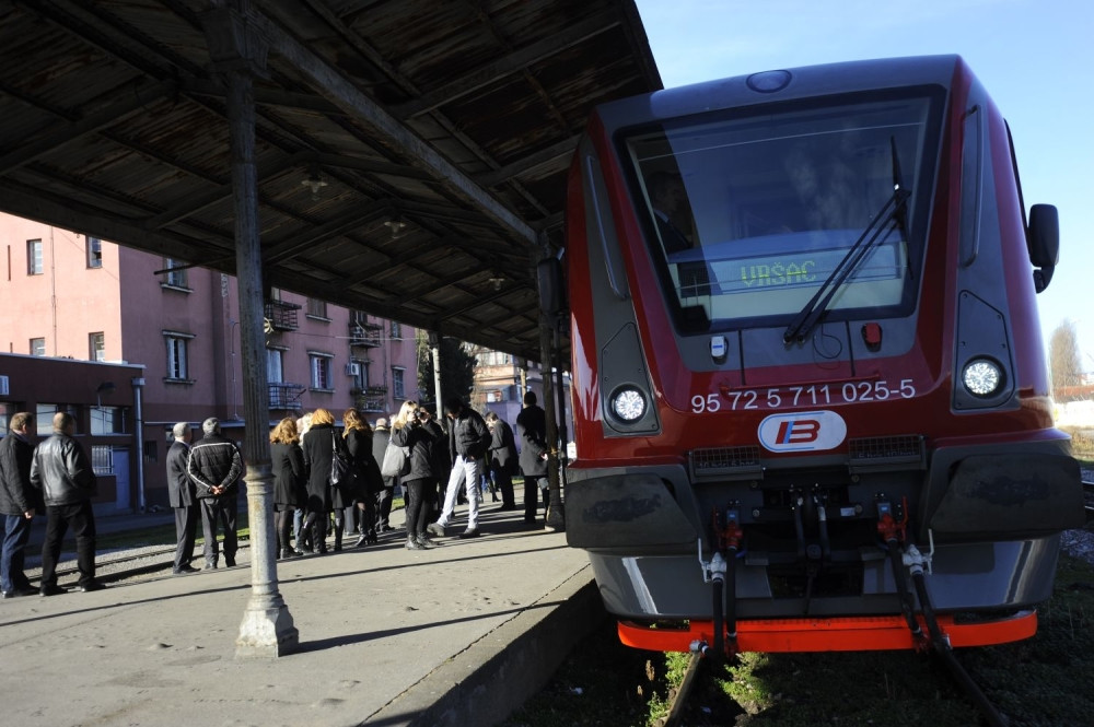 Zbog havarije kasnio voz Beograd-Bar