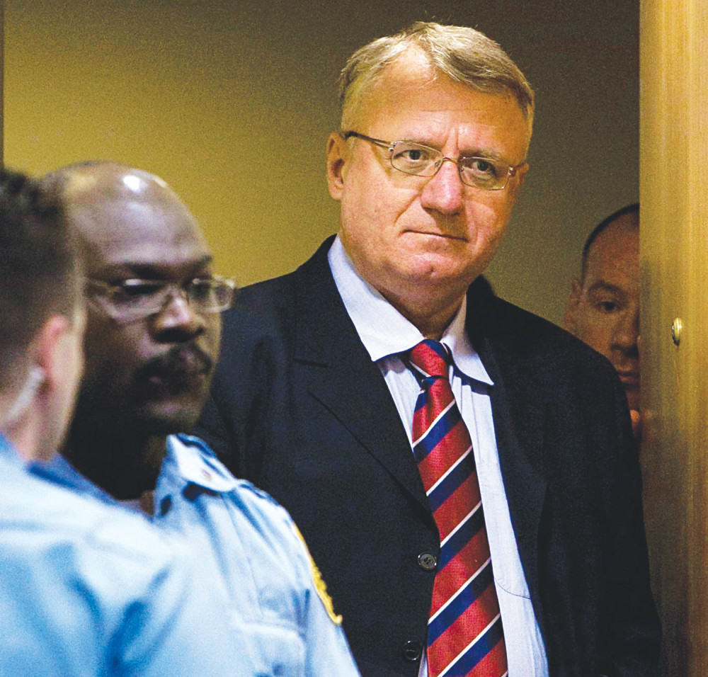 Hag: Pošaljite nam Šešelja da čuje odluku!