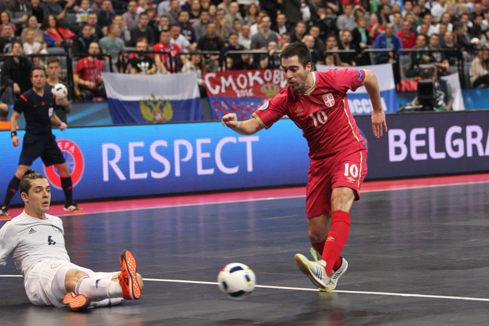 Srbija bila u ambisu, pa izvukla remi