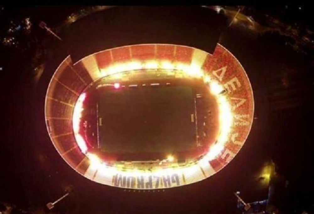 Liverpul se sledio, Totenhem se plašio - Koreografije navijača Crvene zvezde uvrstili u sam vrh evropskog fudbala (FOTO)