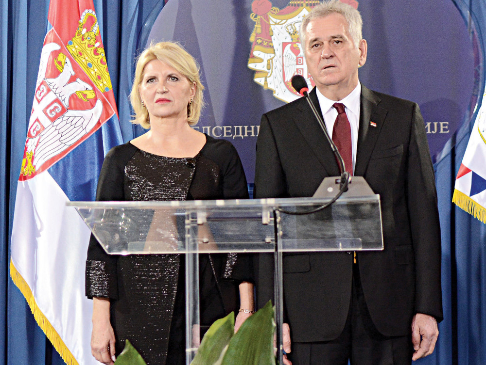 Tašta se uvalila Tomi u rezidenciju