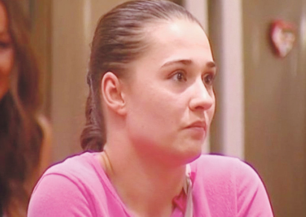 Cuca zamalo zapalila farmu!