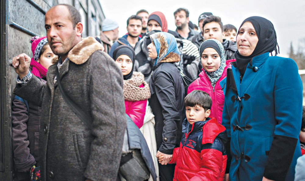 Preko granice mogu samo ratni migranti